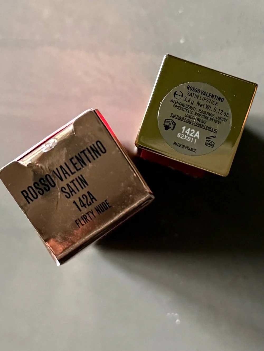 Valentino Rosso Satin Lipstick — 142A Flirty Nude